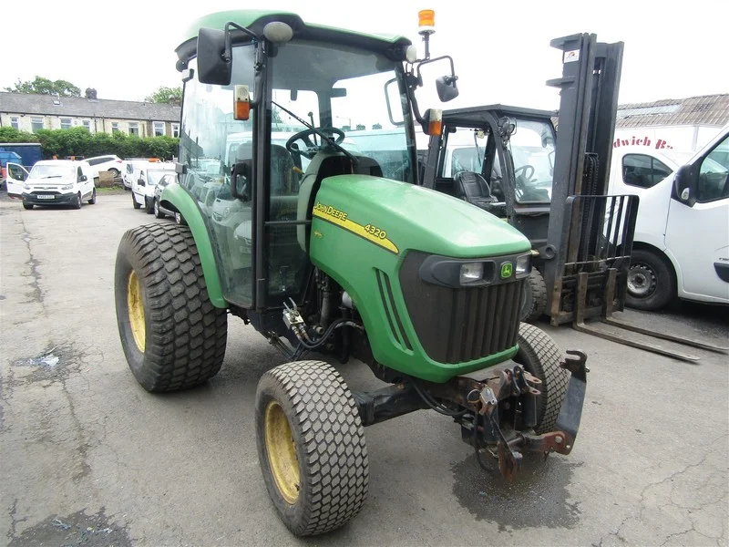 Burnley Auctioneers - Online Auction of Light Commercial, Cars, HGVs, Plant & Machinery & Tools - Auction Image 8