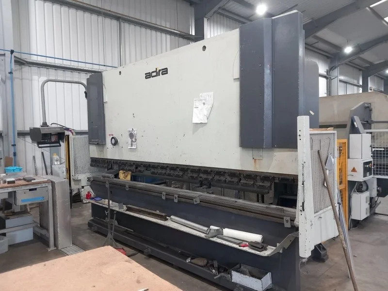 Eddisons - Range of Good Quality Sheet Metal & Glazing Fabrication Machinery at Auction - Auction Image 2