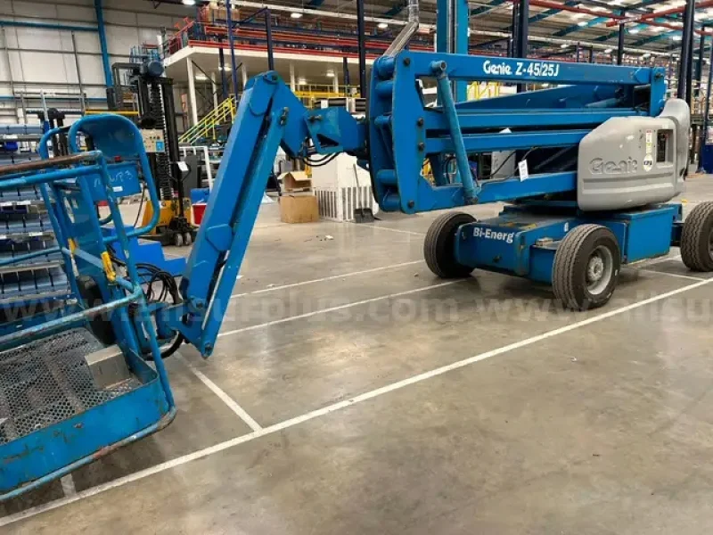 AllSurplus - Bus Assembly, Maintenance, Spray & General Equipment, Vehicle Lifts & Overhead Cranes Auction - Auction Image 1
