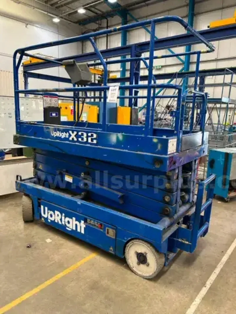 AllSurplus - Bus Assembly, Maintenance, Spray & General Equipment, Vehicle Lifts & Overhead Cranes Auction - Auction Image 8