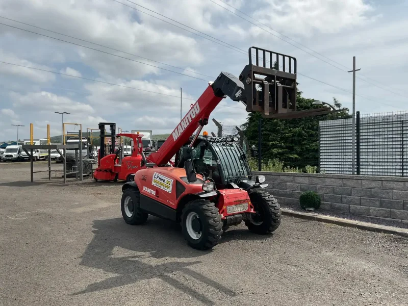 Wilsons Auctions - Ex Hire Plant, Machinery & Commercial Vehicle Auction - Auction Image 3