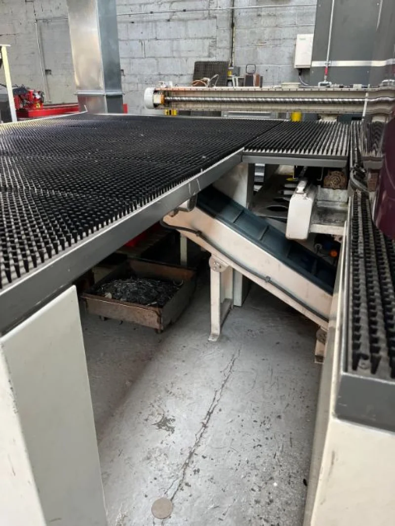 Eddisons - 2009 Danobat P1631 CNC Punch & Tooling Machine at Auction - Auction Image 7