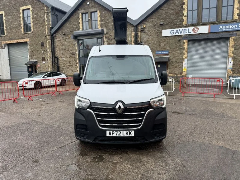 Gavel Auctioneers Ltd - 2022 Klubb KL26 Van Mounted Ariel Platform, 9.8m mounted on 2023 Renault Trucks Master 35 at Auction - Auction Image 3