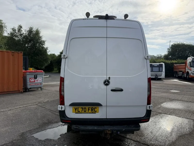 Gavel Auctioneers Ltd - 2021 Mercedes-Benz Sprinter 315 Progressive Panel Van at Auction - Auction Image 5