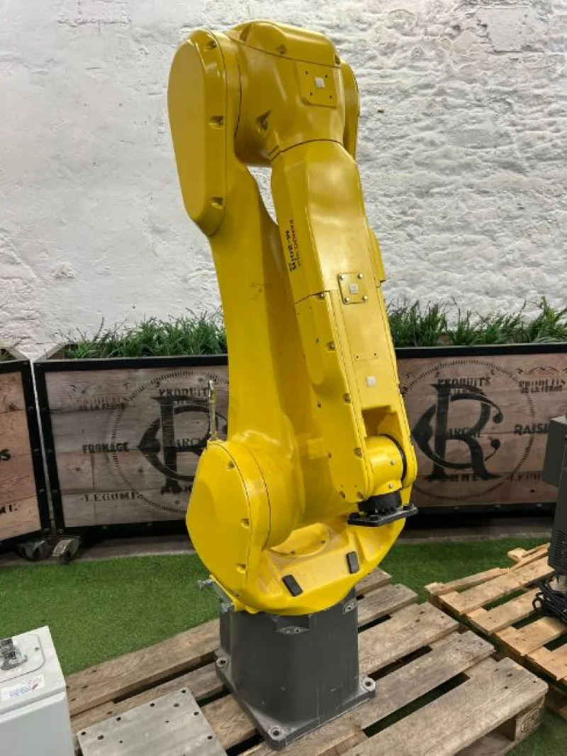 Gavel Auctioneers Ltd - Ex-Demo Fanuc M-20iB 25 Robot with Fanuc System R-3018+ Controller at Auction - Auction Image 1