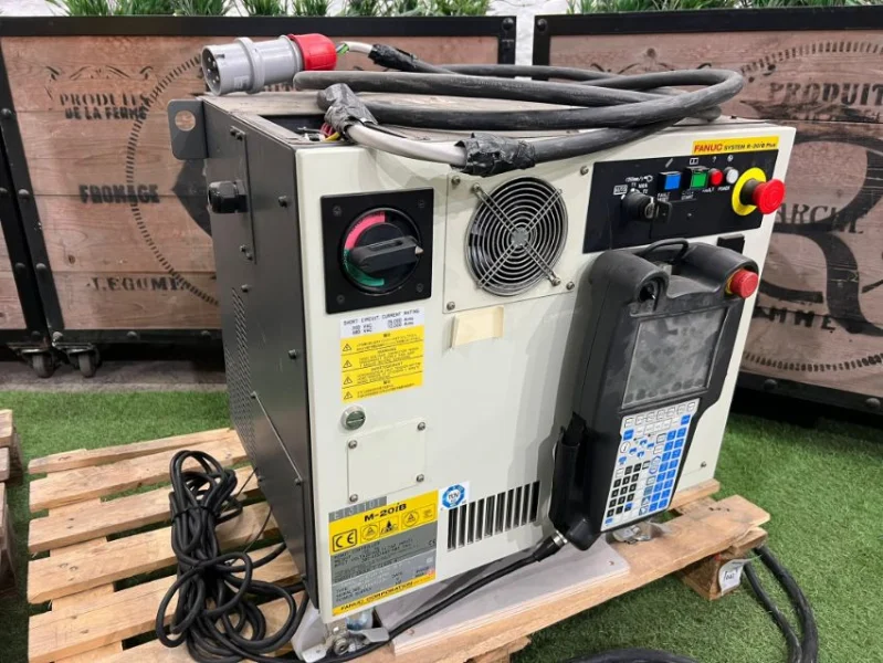 Gavel Auctioneers Ltd - Ex-Demo Fanuc M-20iB 25 Robot with Fanuc System R-3018+ Controller at Auction - Auction Image 2