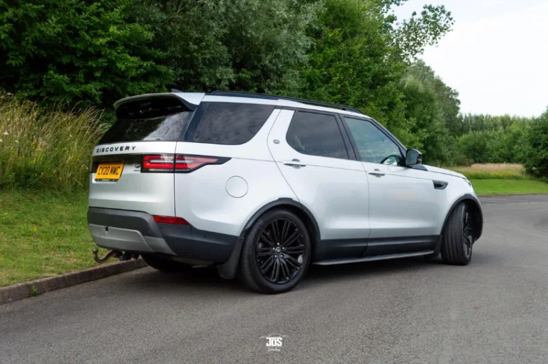 Gavel Auctioneers Ltd - 2020 Land Rover Discovery HSE SD6 Auto at Auction - Auction Image 4