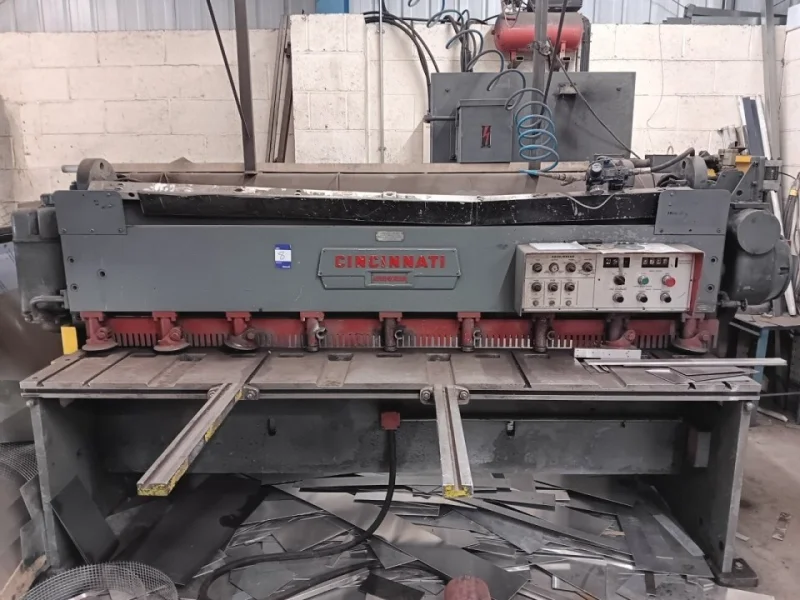 Eddisons - Engineering and Window Fabrication Workshop Auction - Auction Image 5
