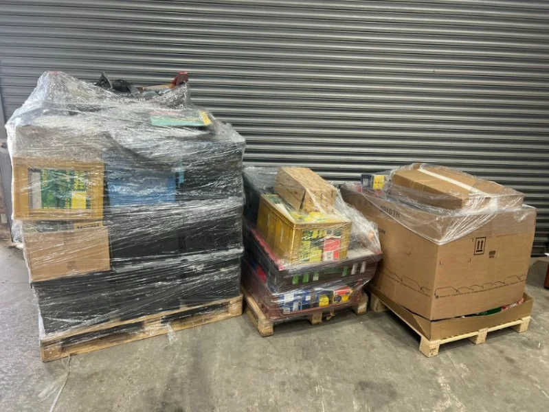 Gavel Auctioneers Ltd - Pallets of Boxed and Unused Car Parts at Auction - Auction Image 3