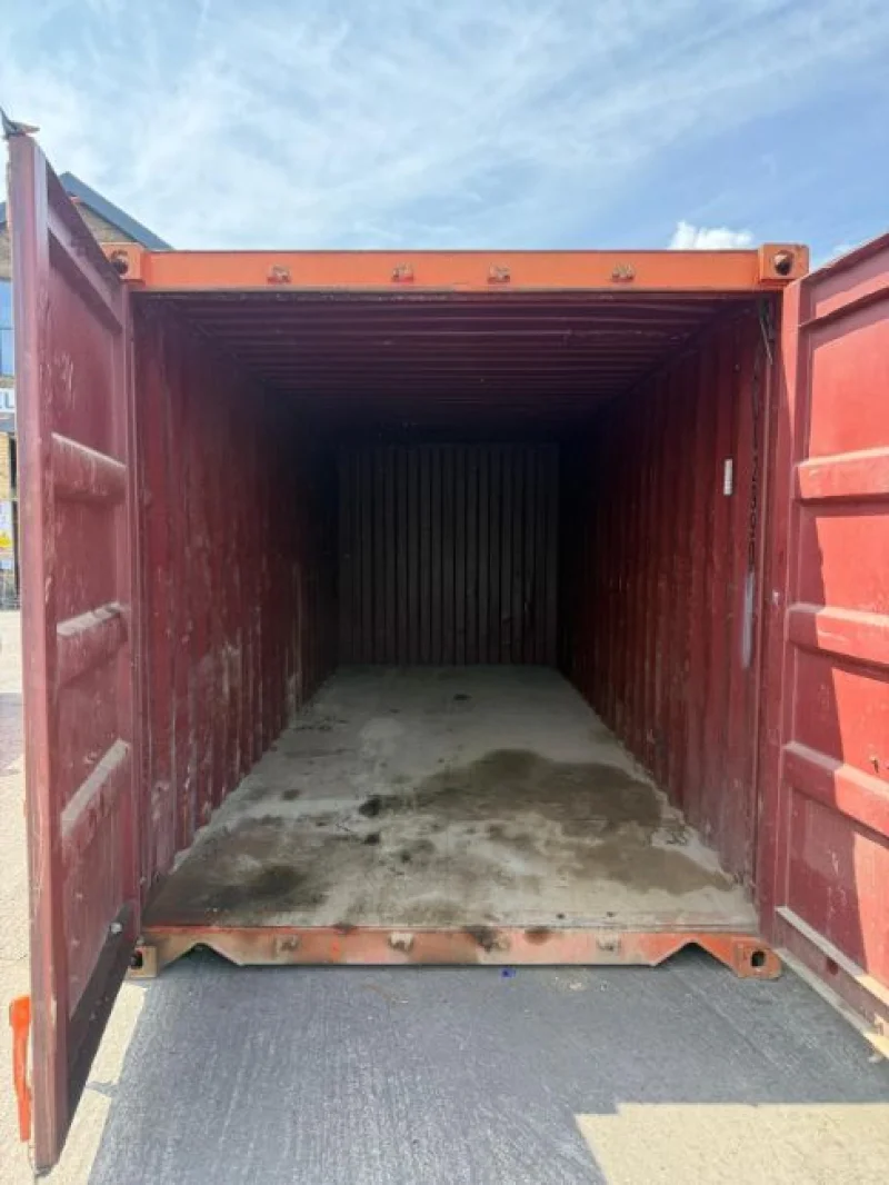 Gavel Auctioneers Ltd - Groundhog Twin Axle Welfare Units & Shipping Container at Auction - Auction Image 6