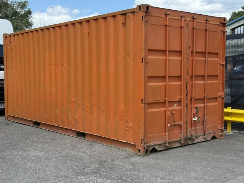 Gavel Auctioneers Ltd - Groundhog Twin Axle Welfare Units & Shipping Container at Auction - Auction Image 5