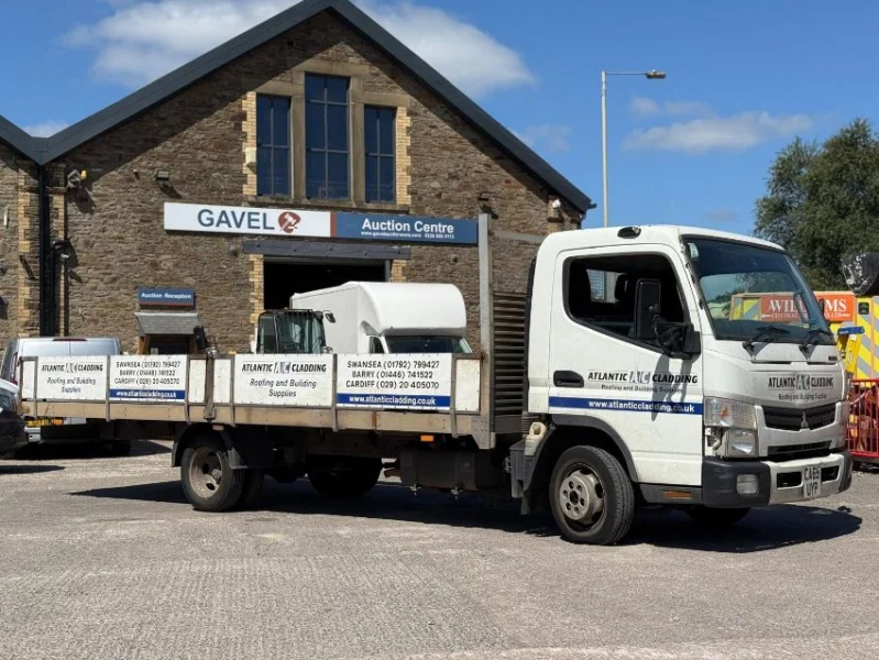 Gavel Auctioneers Ltd - Fleet of Extra Long Flatbed Vans at Auction - Auction Image 2