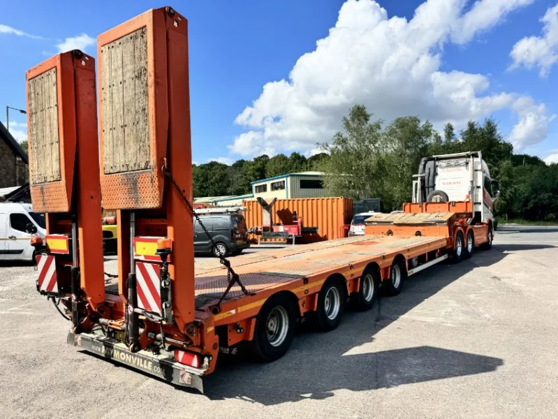Gavel Auctioneers Ltd - 202 Faymonville F-S44-1 BBY Multi Max 4-Axle Extendable Length & Width Low Low Trailer at Auction - Auction Image 5