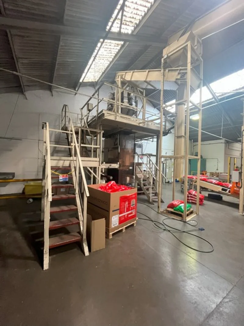 Sanderson Weatherall LLP - Pet Food Blending, Bag Filling and Can Labelling Machinery & Equipment, Air Compressors Mobile Lifting Platform, Pallet Racking, Warehouse & Office Furniture and Equipment at Auction - Auction Image 5
