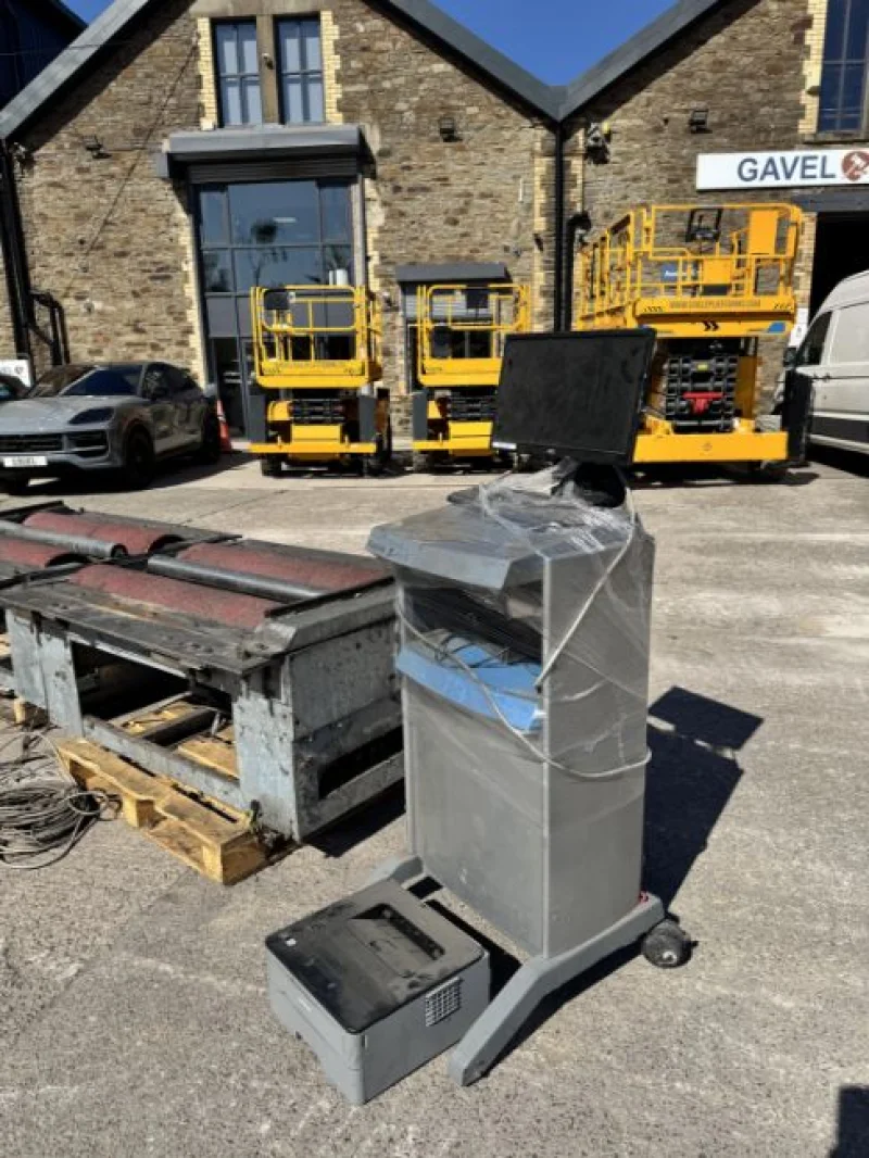 Gavel Auctioneers Ltd - Sherpa BPS Twin 18.7 Commercial Vehicle Roller Brake Test at Auction - Auction Image 4