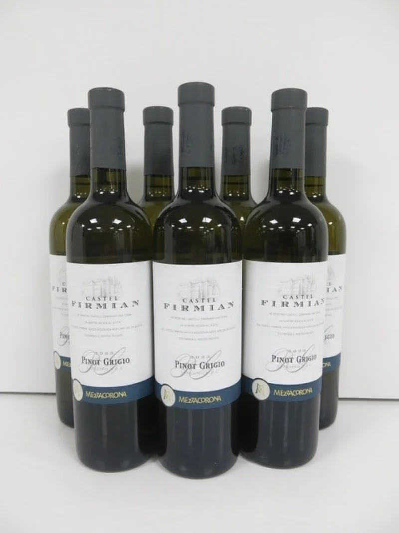 G J Wisdom & Co - Huge Stock of Red, White & Rose Wine, Champagne, Spirits & Beer at Auction - Auction Image 2