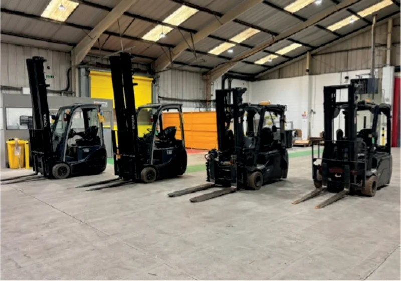 Walker Singleton - Leeds - Entire Contents of a Corrugated Cardboard Converting Facility Auction - Auction Image 4