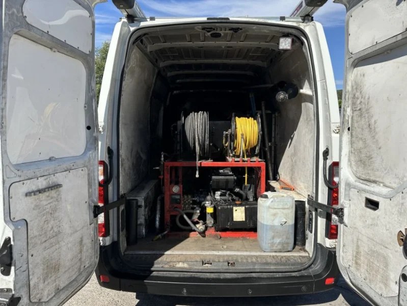 Gavel Auctioneers Ltd - 2016 Vauxhall Movano Drainage Jetter Van with Jetchem Jetter - Auction Image 4