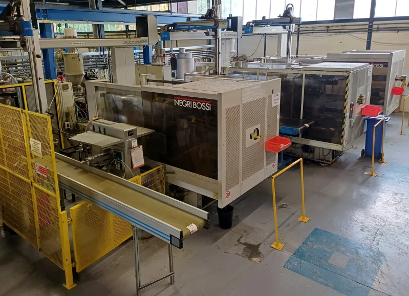 Lambert Smith Hampton - Manchester - The Assets of an Injection Moulding Production Facility at Auction - Auction Image 4