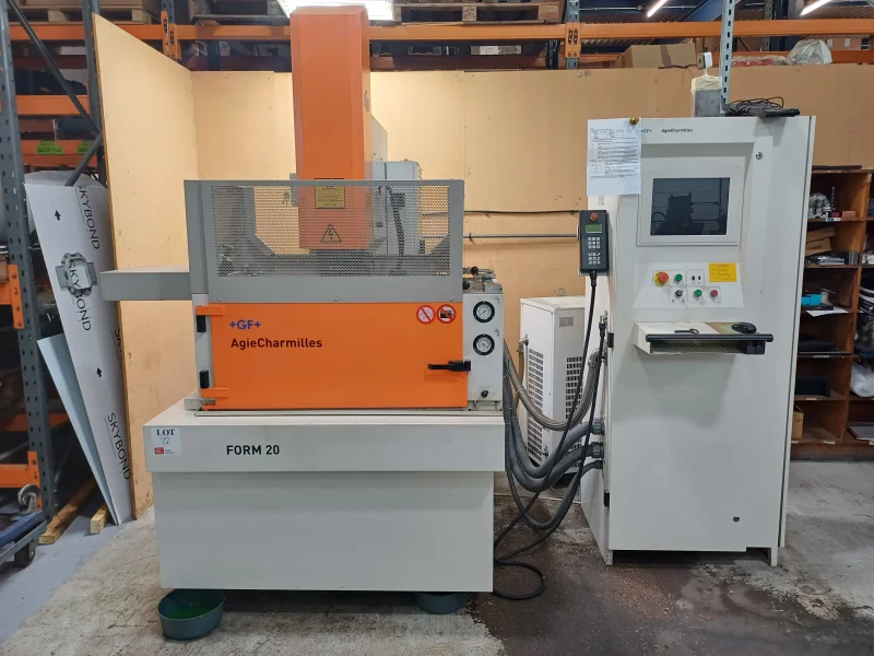 Lambert Smith Hampton - Manchester - The Assets of an Injection Moulding Production Facility at Auction - Auction Image 7
