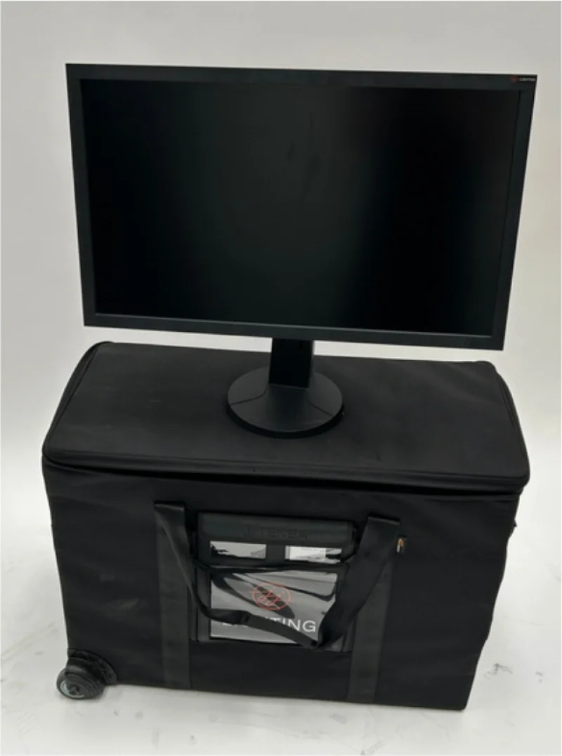 Hilco Valuation Services - Photographic, Grip, Continuous & Flash Lighting Equipment at Auction - Auction Image 2