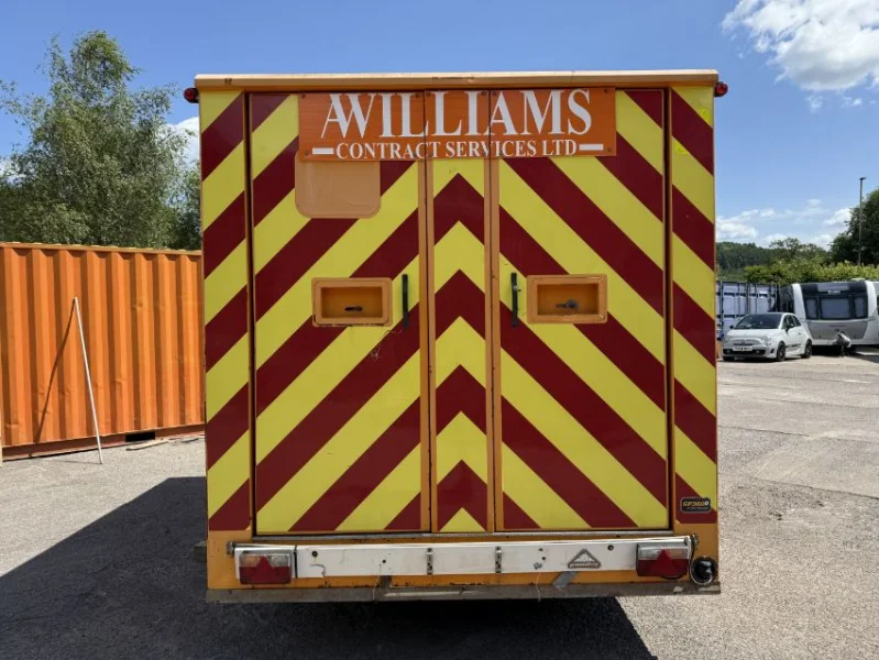 Gavel Auctioneers Ltd - Groundhog Single Axle Welfare Unit Auction - Auction Image 4