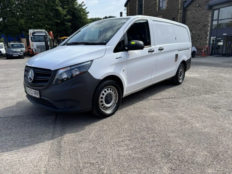Gavel Auctioneers Ltd - 2022 Mercedes-Benz Evito 66 Progressive Electric Panel Van at Auction - Auction Image 2