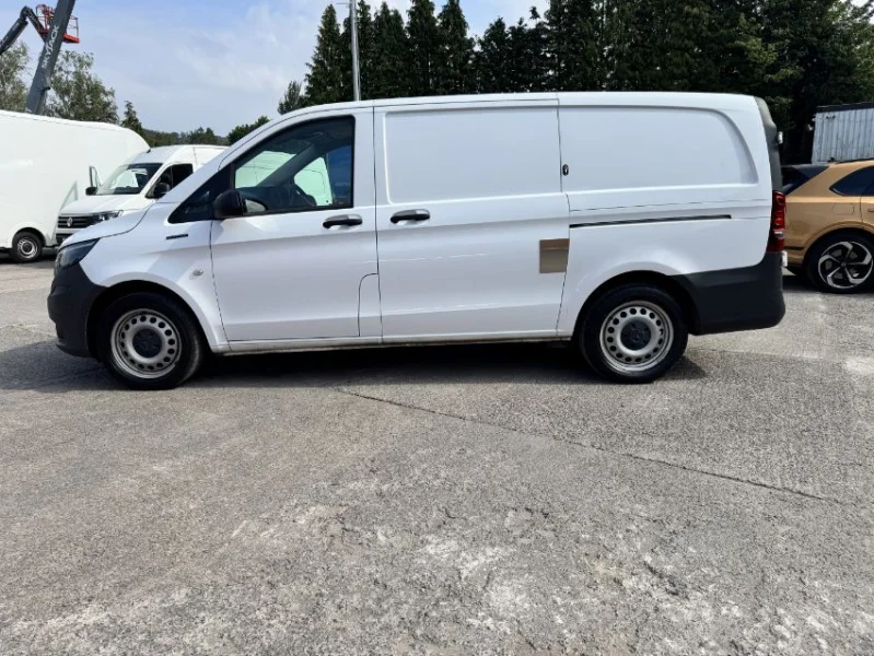 Gavel Auctioneers Ltd - 2022 Mercedes-Benz Evito 66 Progressive Electric Panel Van at Auction - Auction Image 3
