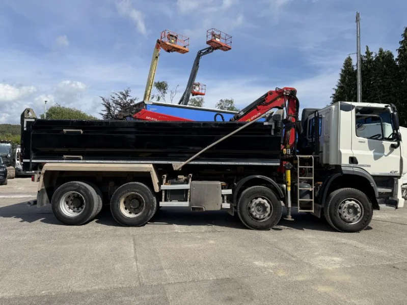 Gavel Auctioneers Ltd - 2023 DAF CF Tipper & 2021 Mercedes-Benz Acros Tipper at Auction - Auction Image 6