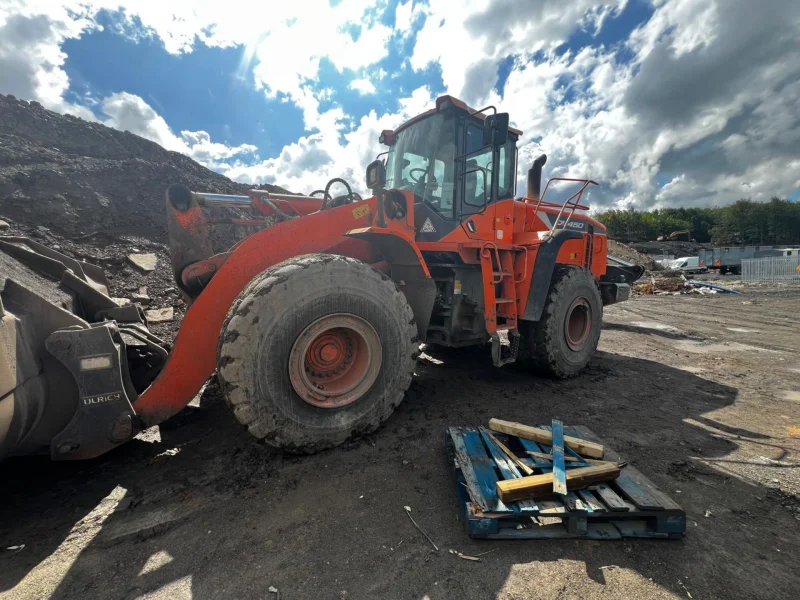 Middleton Barton Valuation - Online Auction of Heavy Duty Quarrying & Contractors Plant and Associated Equipment - Auction Image 1