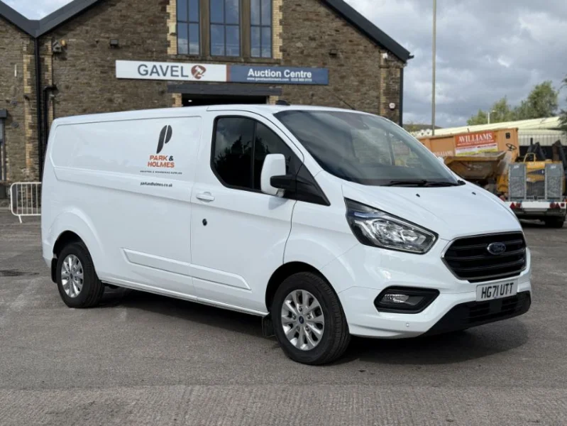 Gavel Auctioneers Ltd - 2022 Ford Transit Custom 300 Limited Panel Van at Auction - Auction Image 1