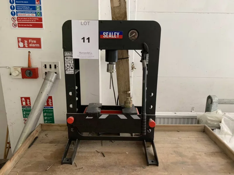Lambert Smith Hampton - Online Auction - The Assets of a Loft Conversion Company - Auction Image 5