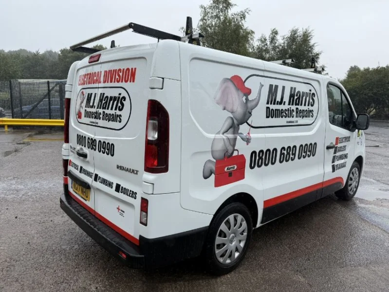 Gavel Auctioneers Ltd - Unreserved Online Auction - 2017 Renault Trafic SL29 Business & Energy Panel Van - Auction Image 2