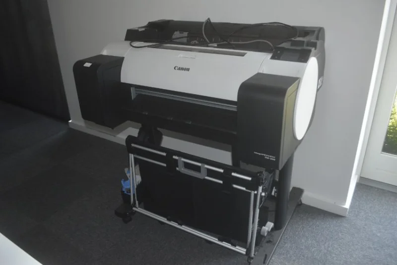 Gilbert Baitson - Office Furniture, IT Equipment, Electronics & More at Auction - Auction Image 2