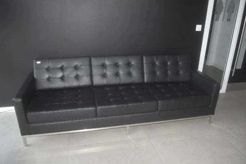 Gilbert Baitson - Office Furniture, IT Equipment, Electronics & More at Auction - Auction Image 6