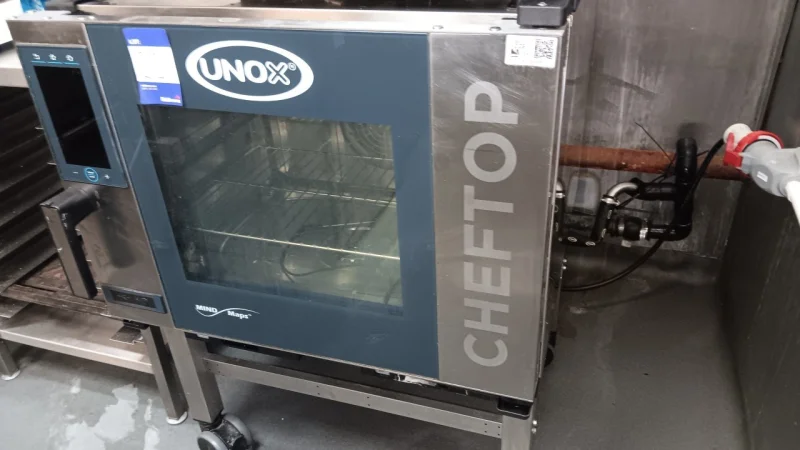Eddisons - London - Assets of a Bistro to include God range of Commercial Catering and Bar Equipment and Designer Furniture & Furnishings at Auction - Auction Image 3