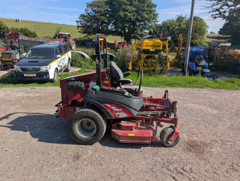 Middleton Barton Valuation - Online Auction of Farm and Mowing Equipment - Auction Image 1