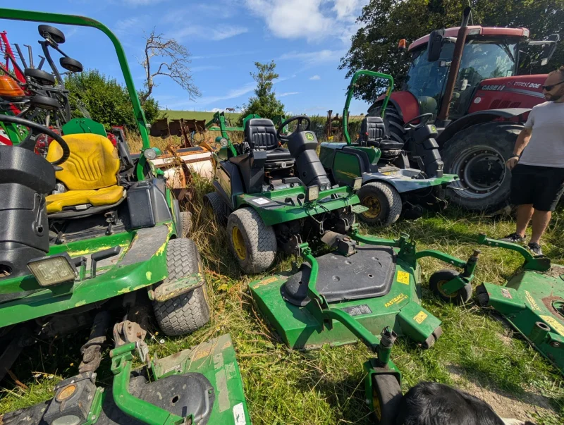 Middleton Barton Valuation - Online Auction of Farm and Mowing Equipment - Auction Image 3