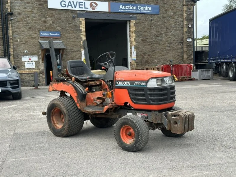 Gavel Auctioneers Ltd - Unreserved Online Auction - Kubota BX2200 Tractor - Auction Image 1