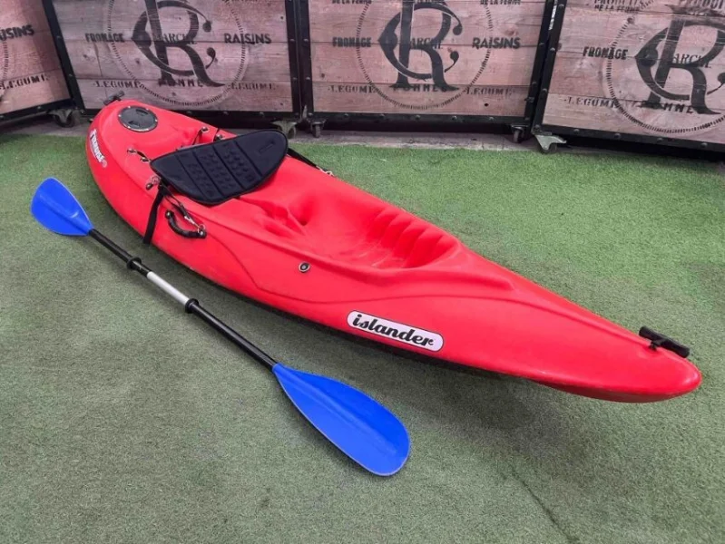 Gavel Auctioneers Ltd - Online Auction - Unused Finla Paddleboards, Kayaks, Change Robes, Clothing & Accessories - Auction Image 1