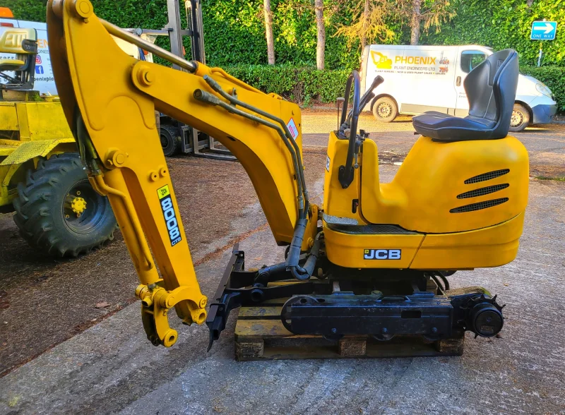 Burnley Auctioneers - Plant & Machinery, HGV's, Light Commercials, Cars & Tools available at Auction - Auction Image 1