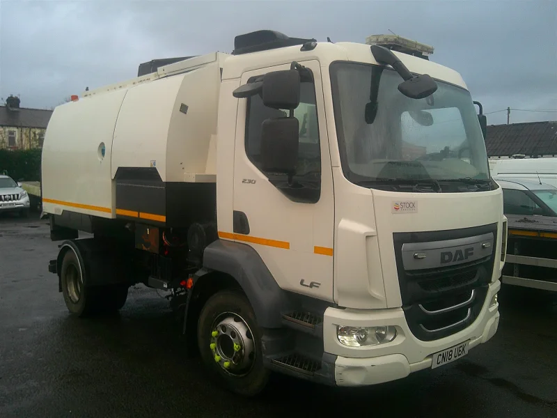 Burnley Auctioneers - HGV's, Plant & Machinery, Light Commercials, Cars & Tools available at Auction - Auction Image 3