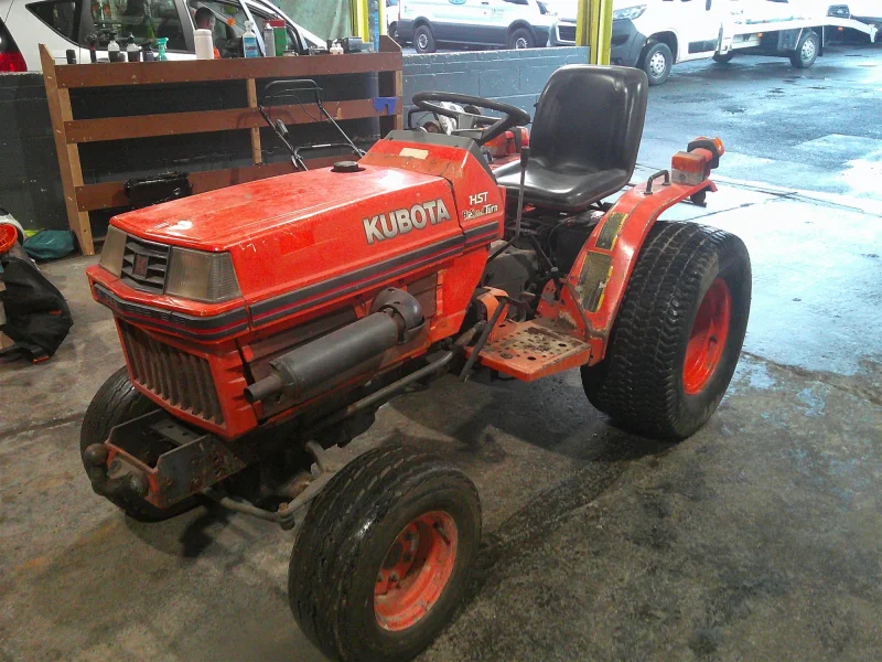 Burnley Auctioneers - Plant & Machinery, HGV's, Light Commercials, Cars & Tools available at Auction - Auction Image 4
