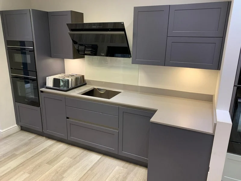 Lambert Smith Hampton - Collective Online Auction to include Metal Forming & Fabrication Equipment, Woodworking Equipment, Timber Stock & Kitchen Appliances - Auction Image 7