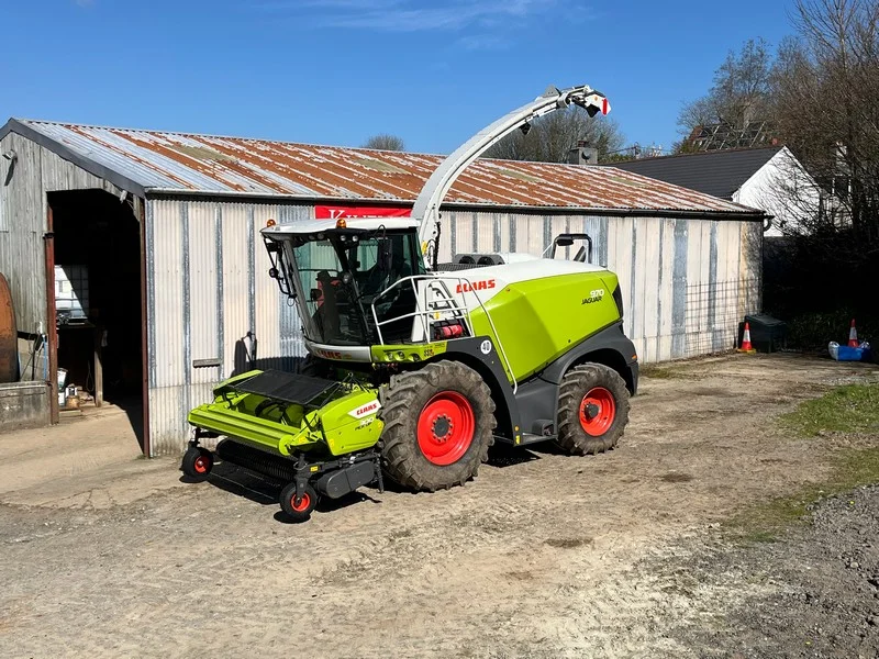 Kivells - On Farm Dispersal Auction of Forager, Tractors, Machinery, Implements & Effects - Auction Image 5