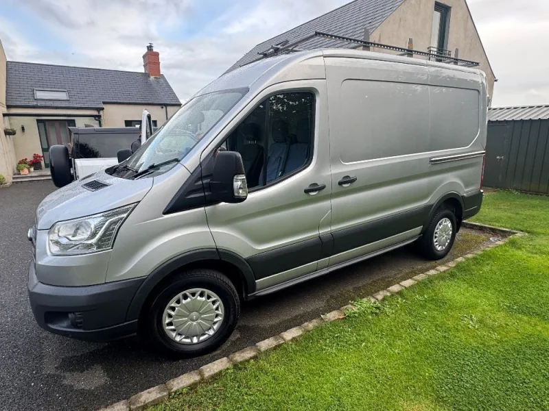 Mid Ulster Auctions Ltd - Plant, Vehicles & Equipment at Auction - Auction Image 4