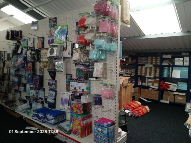 Eddisons - Stockport - The Stock of an Online Retail Wholesale Party Supplier (approx £64,000 at cost) to includ Balloons, Confetti, Fancy Dress, Costumes and more at Auction - Auction Image 2