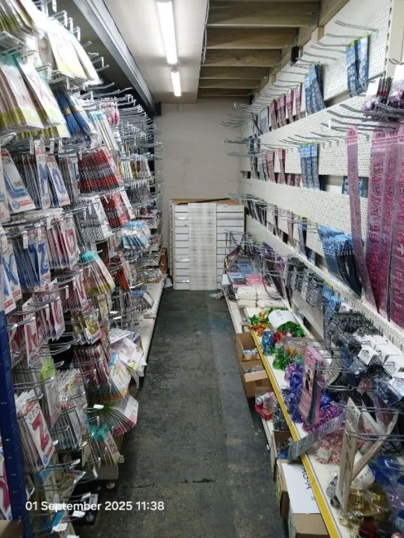 Eddisons - Stockport - The Stock of an Online Retail Wholesale Party Supplier (approx £64,000 at cost) to includ Balloons, Confetti, Fancy Dress, Costumes and more at Auction - Auction Image 6