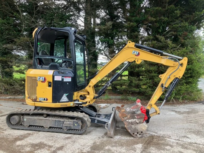 Gavel Auctioneers Ltd - Salvage 2022 Caterpillar 302.7 Cabbed Excavator at Auction - Auction Image 1