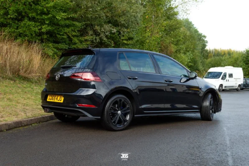 Gavel Auctioneers Ltd - 2020 Volkwagen Golf GTE at Auction - Auction Image 2